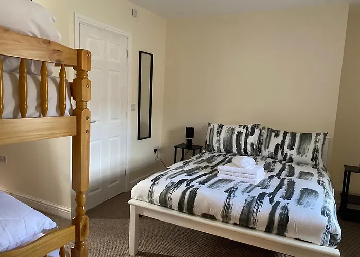 Prince Of Wales Pub And Accommodation